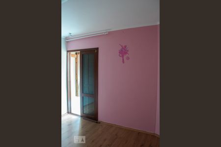 QUARTO 1 de casa à venda com 2 quartos, 114m² em Parque São Domingos, São Paulo