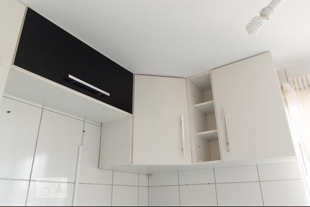 Apartamento à venda com 45m², 2 quartos e 1 vagaCozinha - Armários