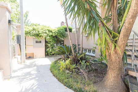 Casa à venda com 458m², 5 quartos e 5 vagasÁrea Externa