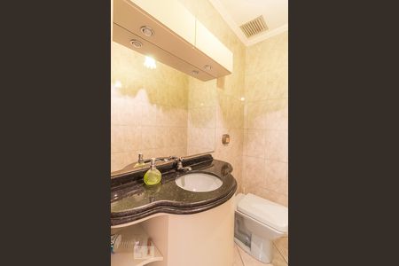 Casa à venda com 458m², 5 quartos e 5 vagasBanheiro