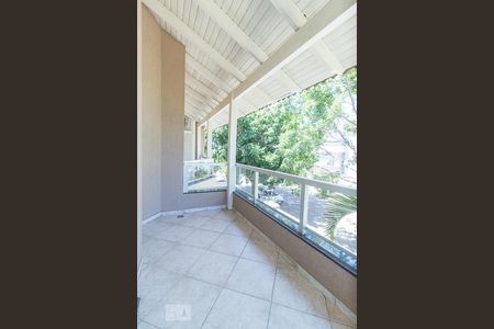 Casa à venda com 458m², 5 quartos e 5 vagasSacada