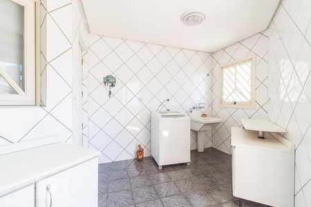 Casa à venda com 458m², 5 quartos e 5 vagasÁrea de Serviço