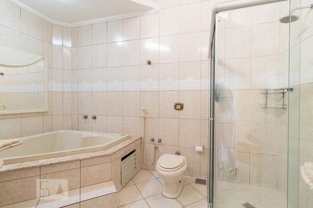 Casa à venda com 458m², 5 quartos e 5 vagasBanherio