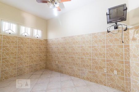 Casa à venda com 458m², 5 quartos e 5 vagasQuarto de Serviço