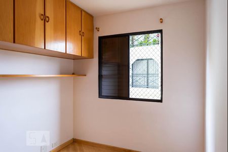 Quarto 2 de apartamento para alugar com 2 quartos, 49m² em Vila Prudente, São Paulo