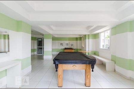 Apartamento à venda com 55m², 2 quartos e 1 vaga Apartamento à venda com 55m², 2 quartos e 1 vagaSalão de jogos