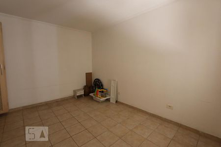 quarto de serviço de casa de condomínio para alugar com 3 quartos, 100m² em Parque Reboucas, São Paulo