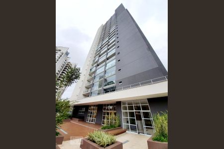 Fachada de kitnet/studio para alugar com 1 quarto, 35m² em Real Parque, São Paulo