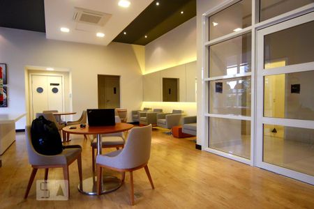 Studio para alugar com 35m², 1 quarto e 1 vaga Studio para alugar com 35m², 1 quarto e 1 vagaSalao de Festa