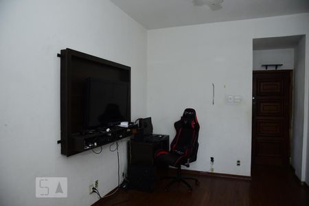 Apartamento à venda com 78m², 2 quartos e 1 vagaSala