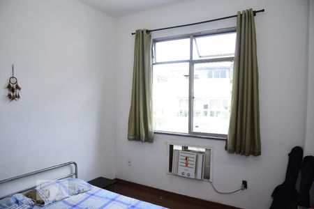 Apartamento à venda com 78m², 2 quartos e 1 vagaQuarto 2