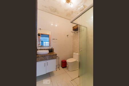 Banheiro de casa para alugar com 3 quartos, 380m² em Cidade Antônio Estevão de Carvalho, São Paulo