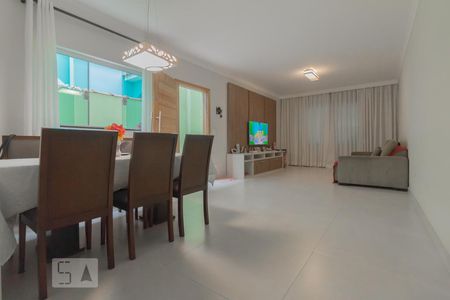 Sala de casa à venda com 3 quartos, 173m² em Vila Firmiano Pinto, São Paulo
