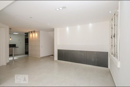 Casa de Condomínio para alugar com 4 quartos, 300m² em Vila Del Rey, Nova Lima