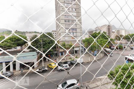 Vista Quarto 1 de apartamento para alugar com 2 quartos, 50m² em Andaraí, Rio de Janeiro