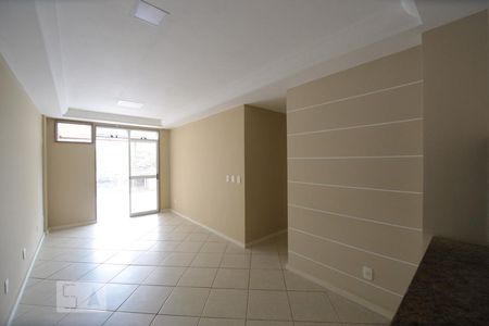 Apartamento para alugar com 3 quartos, 135m² em Recreio dos Bandeirantes, Rio de Janeiro