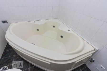 Casa à venda com 255m², 4 quartos e 3 vagasBanheiro Suite