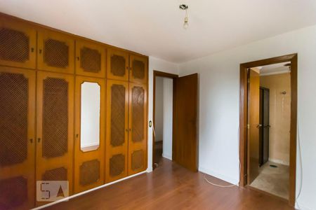 Apartamento à venda com 300m², 4 quartos e 4 vagasSuite 02