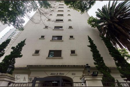 Apartamento à venda com 300m², 4 quartos e 4 vagasFachada