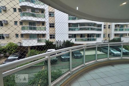 Vista Quarto 2 de apartamento à venda com 2 quartos, 99m² em Barra da Tijuca, Rio de Janeiro