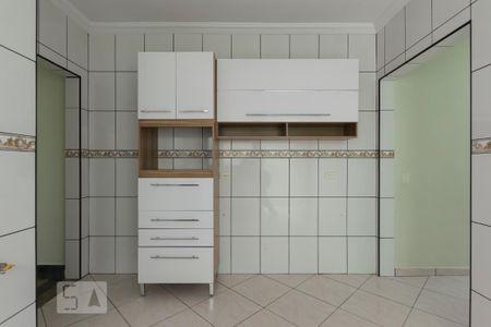 Casa para alugar com 115m², 3 quartos e 2 vagasCozinha (Armários)