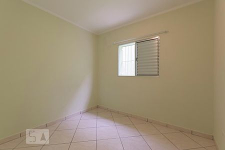 Casa para alugar com 115m², 3 quartos e 2 vagasQuarto 2