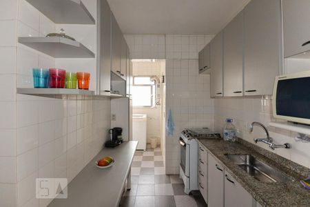Apartamento para alugar com 75m², 2 quartos e 1 vagaCozinha