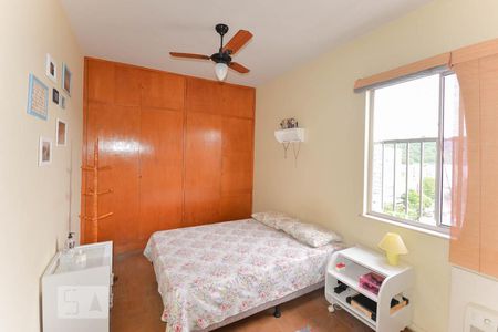Quarto 1 de apartamento para alugar com 2 quartos, 75m² em Vila Isabel, Rio de Janeiro