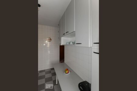 Apartamento para alugar com 75m², 2 quartos e 1 vagaCozinha