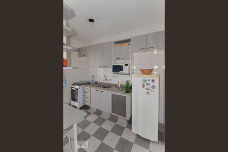 Apartamento para alugar com 75m², 2 quartos e 1 vagaCozinha