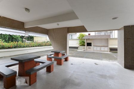 Apartamento para alugar com 75m², 2 quartos e 1 vagaÁrea comum