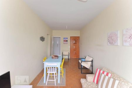 Sala de apartamento para alugar com 2 quartos, 75m² em Vila Isabel, Rio de Janeiro