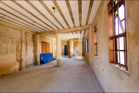 Casa à venda com 386m², 4 quartos e 3 vagasGalpão