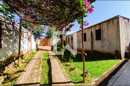 Casa à venda com 386m², 4 quartos e 3 vagasEntrada