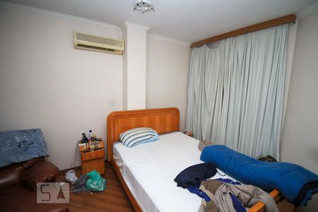 Quarto Suíte de casa para alugar com 3 quartos, 240m² em Jardim Anália Franco, São Paulo