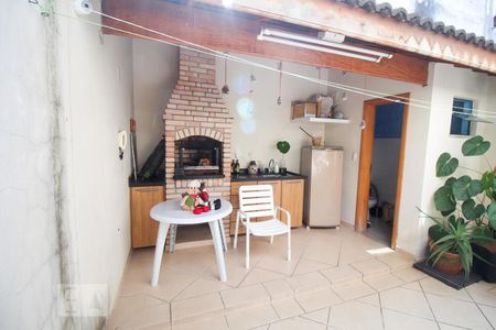 Casa à venda com 240m², 3 quartos e 3 vagasÁrea comum - Churrasqueira