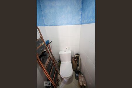 Casa à venda com 240m², 3 quartos e 3 vagasLavabo