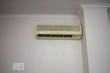 Casa à venda com 240m², 3 quartos e 3 vagasQuarto Suíte