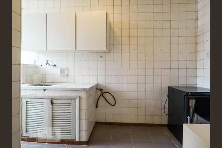 Cozinha de apartamento para alugar com 2 quartos, 47m² em Cambuci, São Paulo