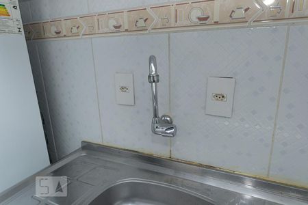 Detalhe da cozinha de kitnet/studio para alugar com 1 quarto, 12m² em Cidade Vargas, São Paulo