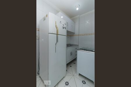 Cozinha de kitnet/studio para alugar com 1 quarto, 12m² em Cidade Vargas, São Paulo