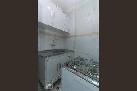 Cozinha de kitnet/studio para alugar com 1 quarto, 12m² em Cidade Vargas, São Paulo