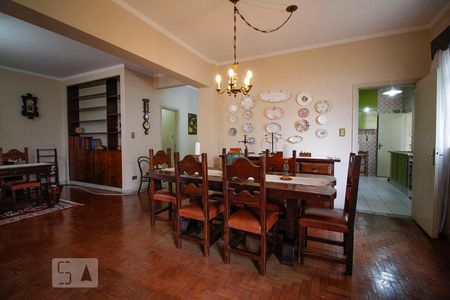 Apartamento à venda com 190m², 3 quartos e 1 vaga Apartamento à venda com 190m², 3 quartos e 1 vagaSala