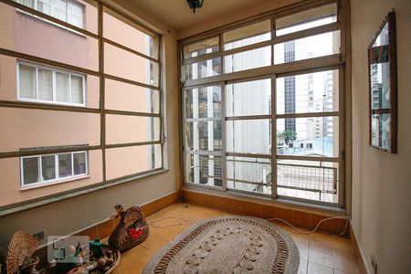 Apartamento à venda com 190m², 3 quartos e 1 vaga Apartamento à venda com 190m², 3 quartos e 1 vagaJardim de Inverno