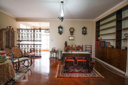 Apartamento à venda com 190m², 3 quartos e 1 vaga Apartamento à venda com 190m², 3 quartos e 1 vagaSala