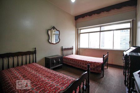 Apartamento à venda com 190m², 3 quartos e 1 vaga Apartamento à venda com 190m², 3 quartos e 1 vagaQuarto 3 Suíte