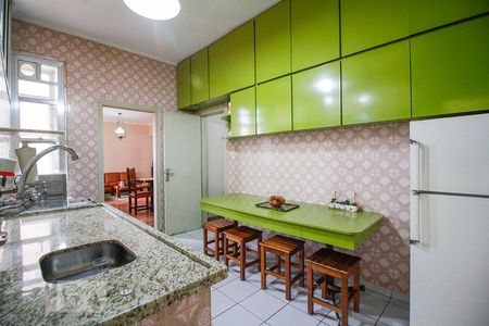Apartamento à venda com 190m², 3 quartos e 1 vaga Apartamento à venda com 190m², 3 quartos e 1 vagaCozinha