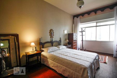 Apartamento à venda com 190m², 3 quartos e 1 vaga Apartamento à venda com 190m², 3 quartos e 1 vagaQuarto 1