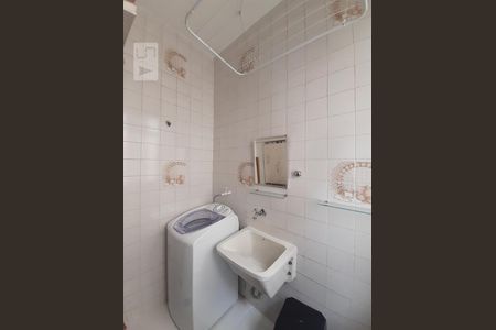 Apartamento para alugar com 70m², 3 quartos e sem vagaÁrea de Serviço