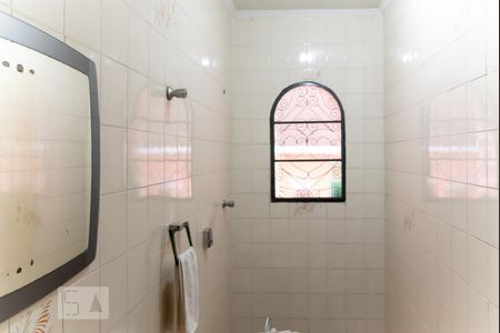 Casa à venda com 220m², 4 quartos e 4 vagas Casa à venda com 220m², 4 quartos e 4 vagasCasa 1 - Lavabo